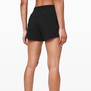 Lululemon Tracker Short black size 6